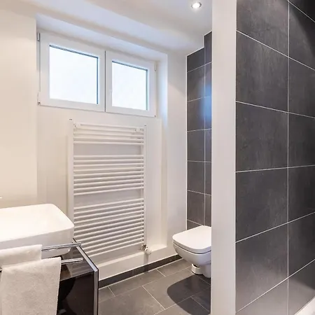 Serviced Messe 3* Мюнхен