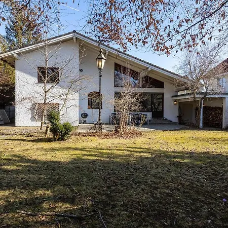 Serviced Messe Мюнхен