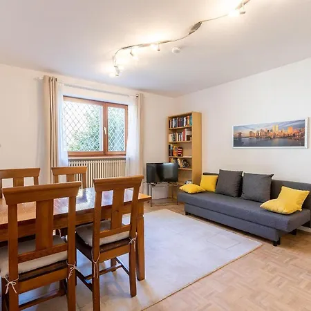 Serviced Messe Гостевой дом