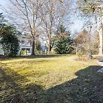 Serviced Messe Guest house